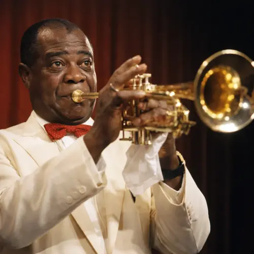 The Irrepressible Innovator: 15 Fascinating Facts About Louis Armstrong